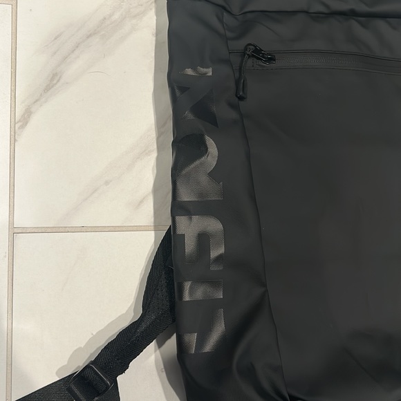 Drawstring backpack - Picture 4 of 5